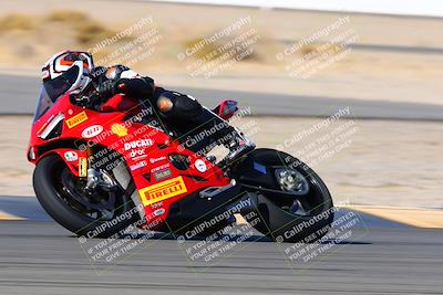 media/Jan-08-2022-SoCal Trackdays (Sat) [[1ec2777125]]/Turn 14 Outside (1050am)/